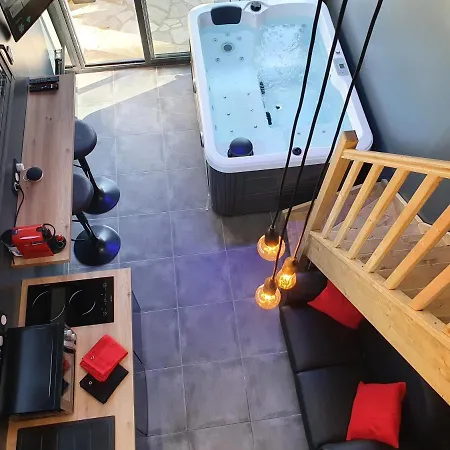 Loft Bord De - 800m Des Plages *