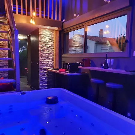 Loft Bord De - 800m Des Plages Фура