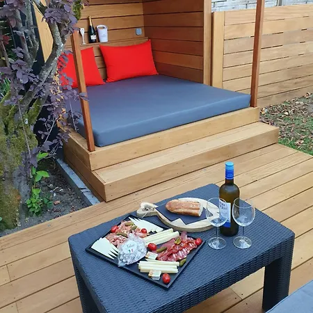 Loft Bord De - 800m Des Plages Фура