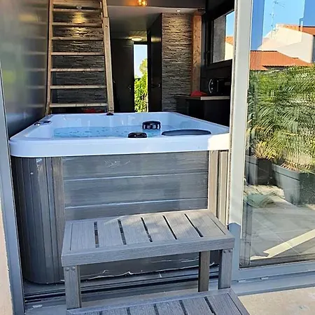 Loft Bord De - 800m Des Plages Love hotel *