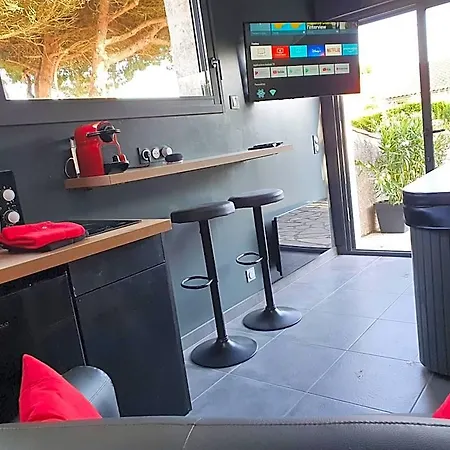 Love hotel Loft Bord De - 800m Des Plages *