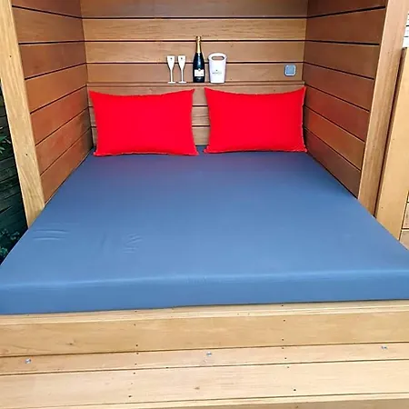 Love hotel Loft Bord De - 800m Des Plages