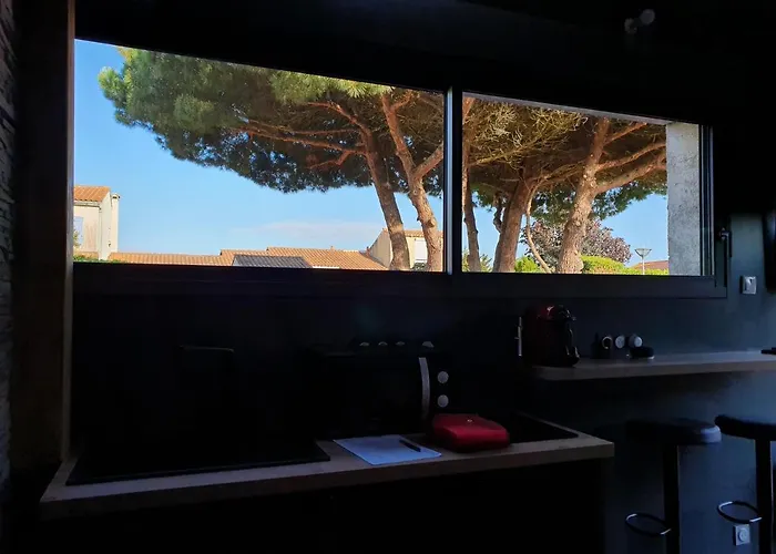 Loft Bord De - 800m Des Plages Hotel del amor