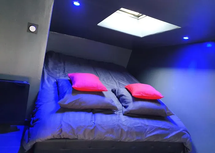 Loft Bord De - 800m Des Plages Hotel del amor *