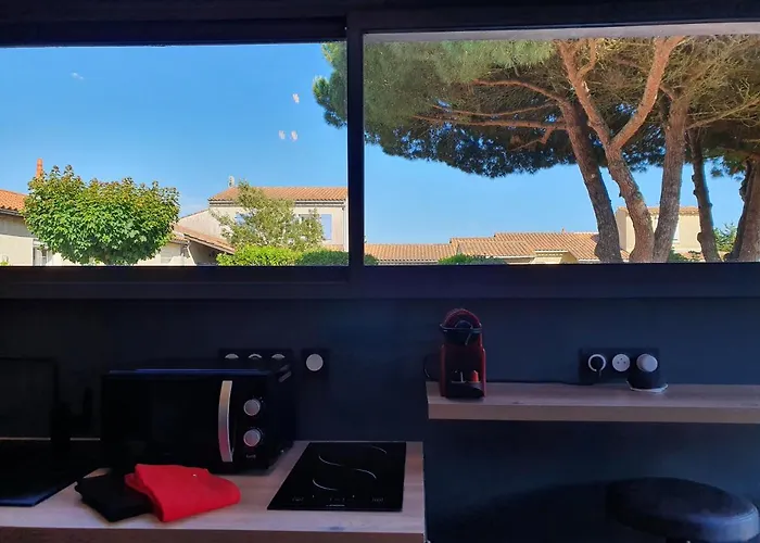 ラブホテル Loft Bord De - 800m Des Plages *